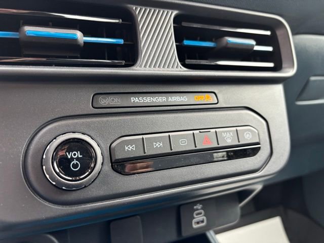 New 2025 Ford Maverick XLT image 20