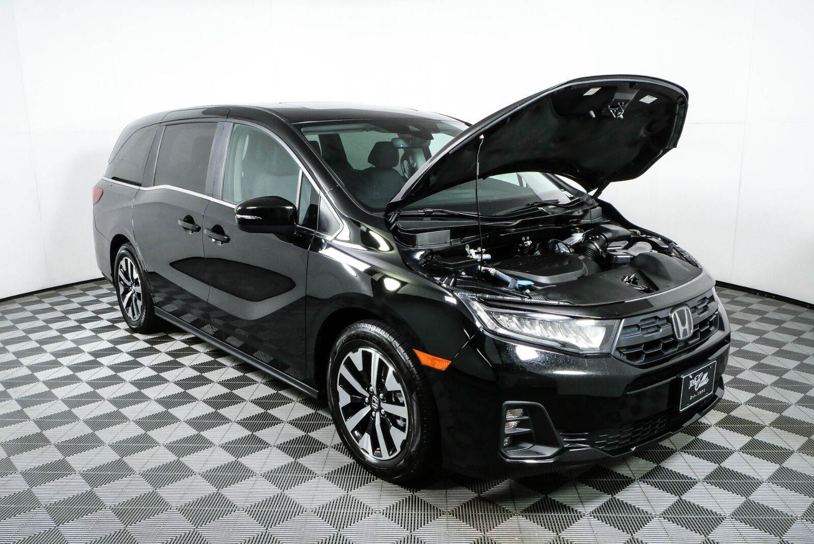 Used 2025 Honda Odyssey EX-L image 31