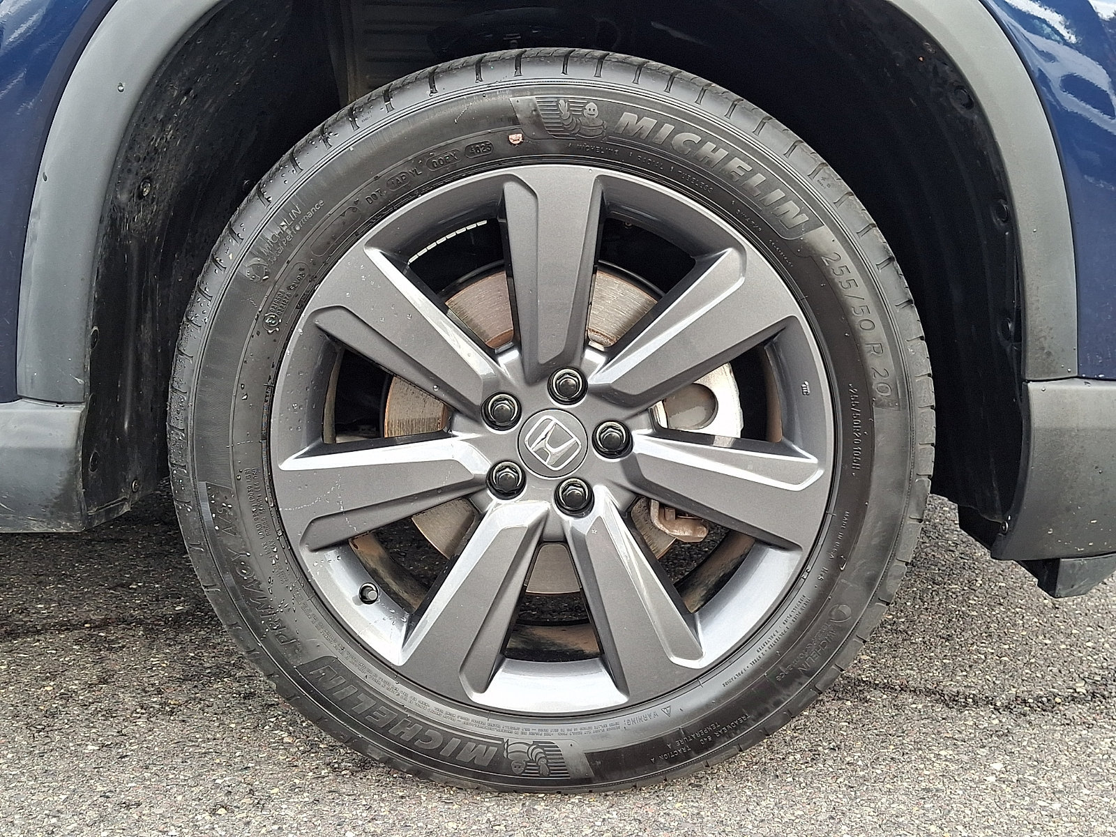 Certified 2024 Honda Pilot Sport image 8