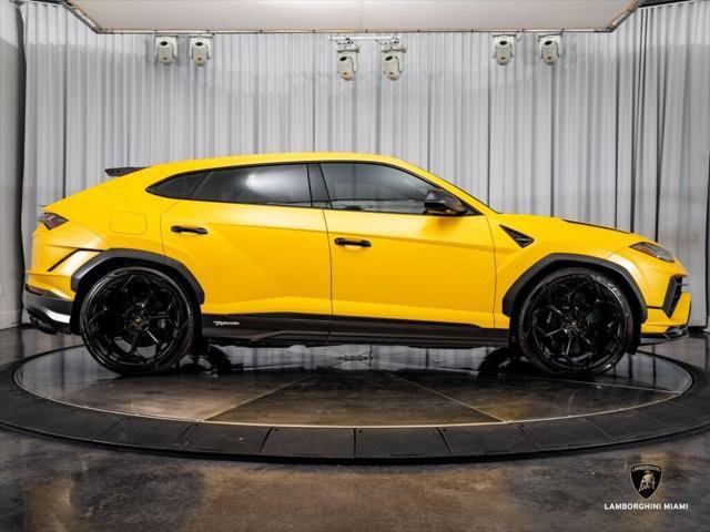 Used 2024 Lamborghini Urus Performante AWD/4WD image 29
