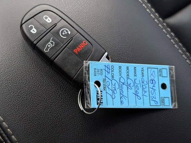 Used 2021 Jeep Grand Cherokee Limited w/ Quick Order Package 28K 80th image 31