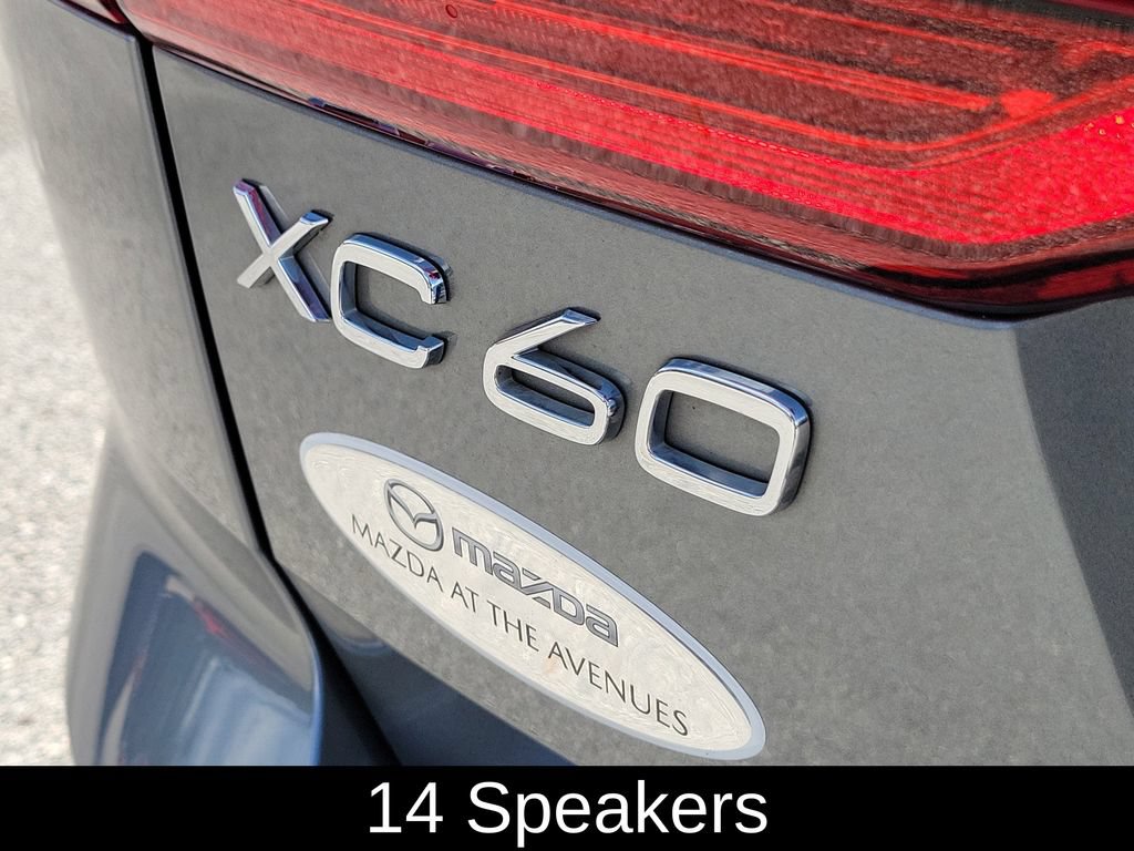 Used 2021 Volvo XC60 T8 R-Design w/ Advanced Package AWD/4WD image 7