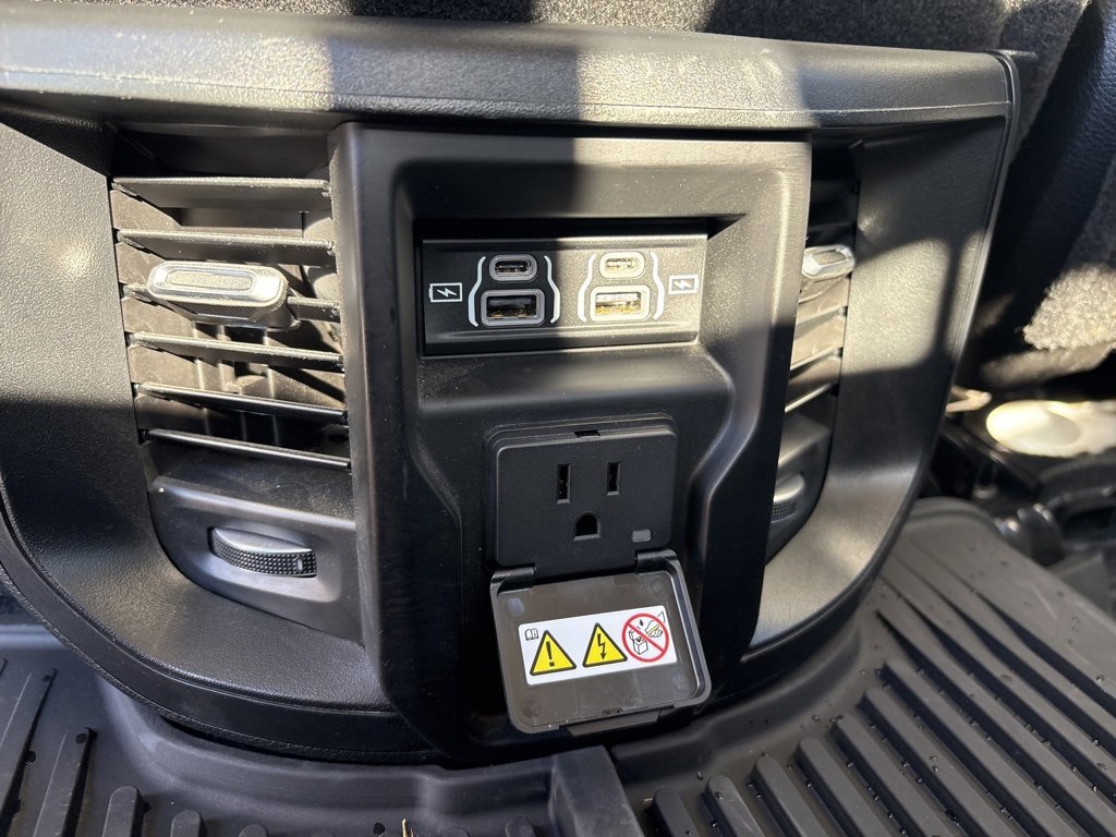 Used 2024 RAM 2500 Laramie w/ Safety Group image 32