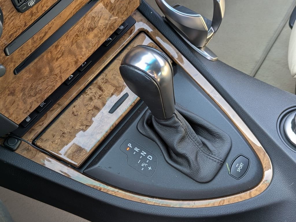 Used 2007 BMW 650i Convertible image 15