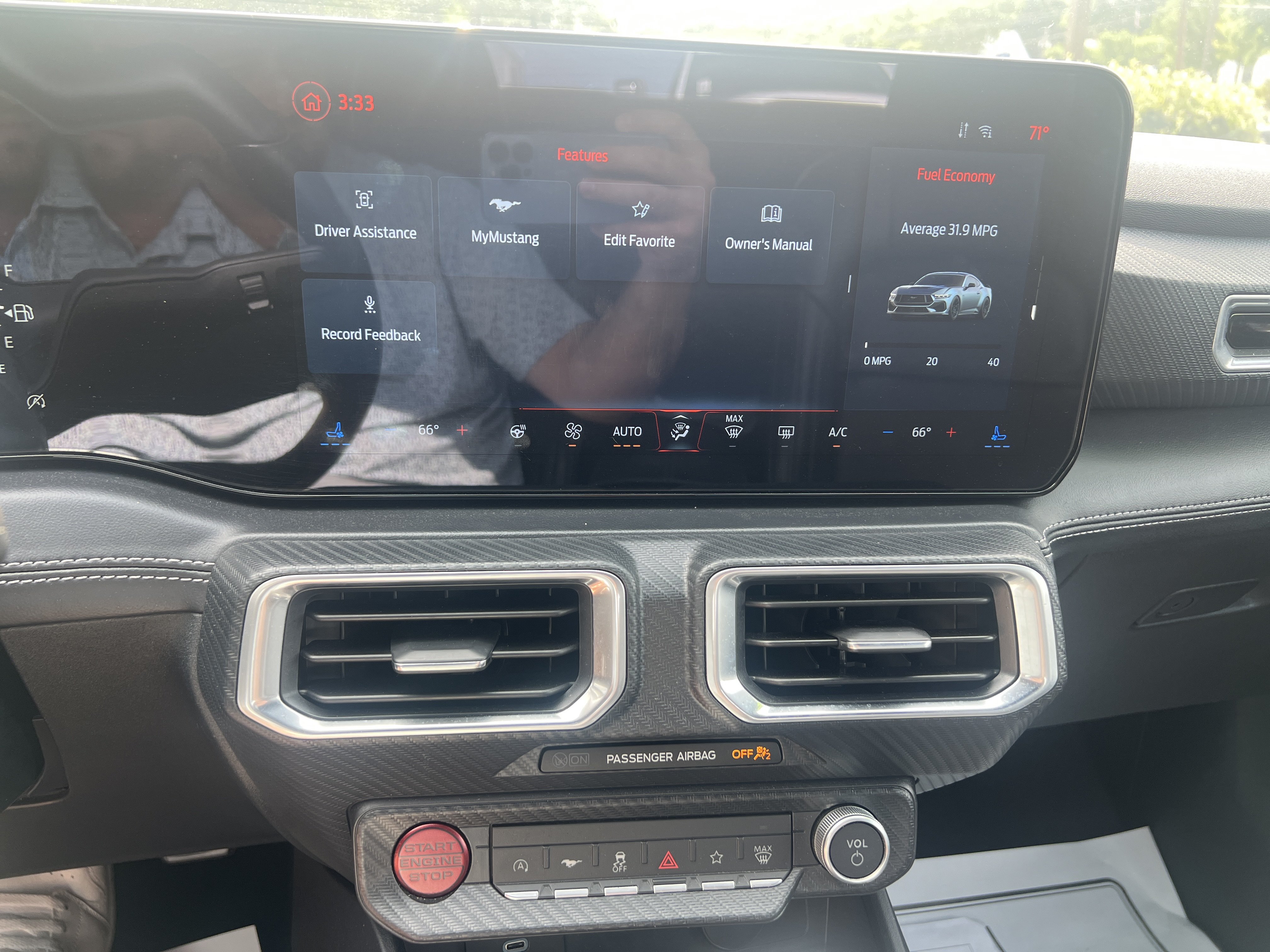 Used 2025 Ford Mustang Premium RWD image 24