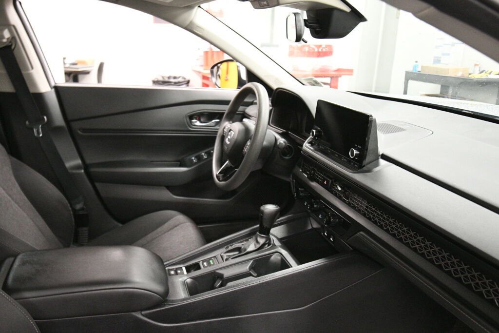 Used 2023 Honda Accord EX image 29