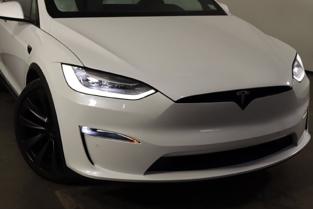 Used 2023 Tesla Model X AWD/4WD image 54