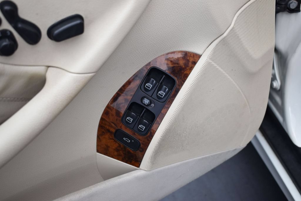 Used 2008 Mercedes-Benz CLK 350 Cabriolet image 16