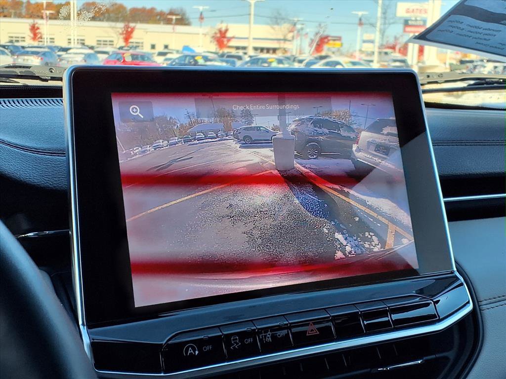 Used 2022 Jeep Compass Limited image 18