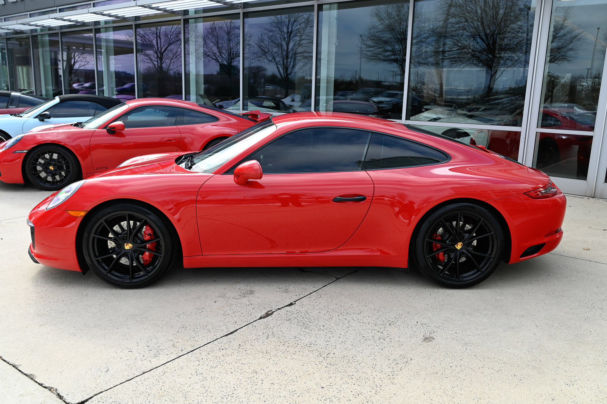 Used 2018 Porsche 911 Carrera S image 8