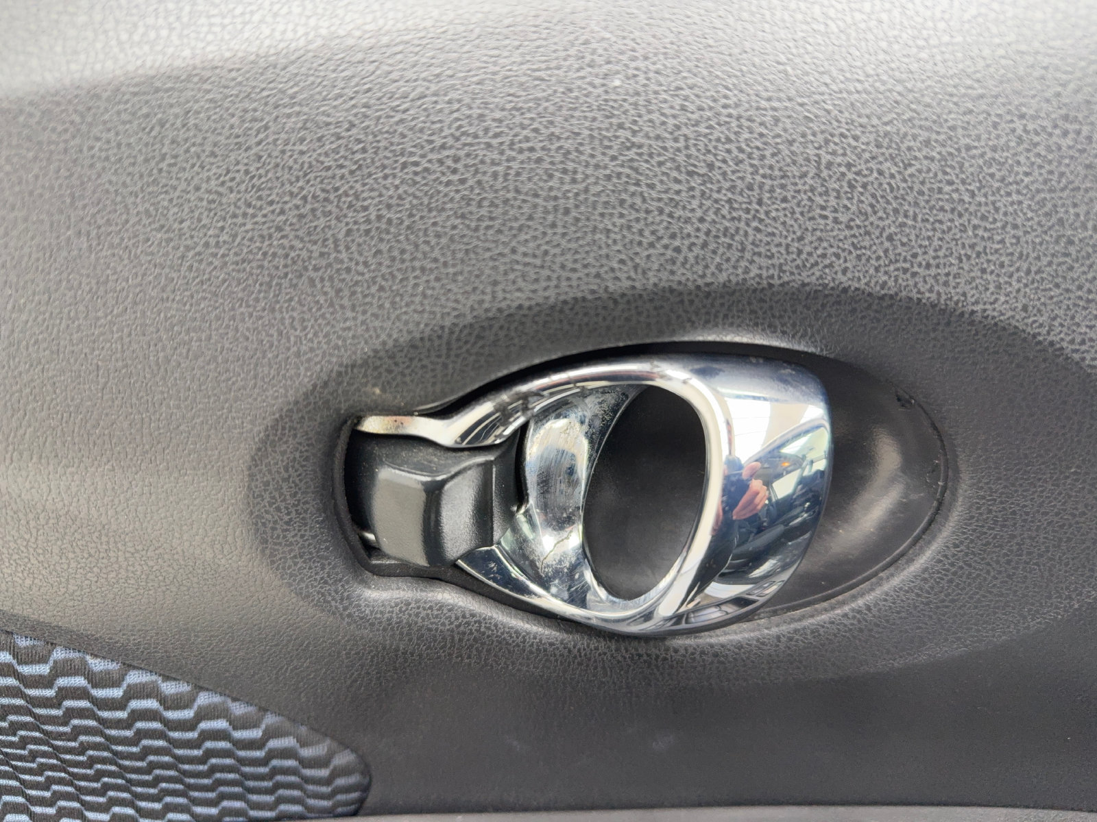 Used 2019 Nissan Versa Note SV FWD image 31