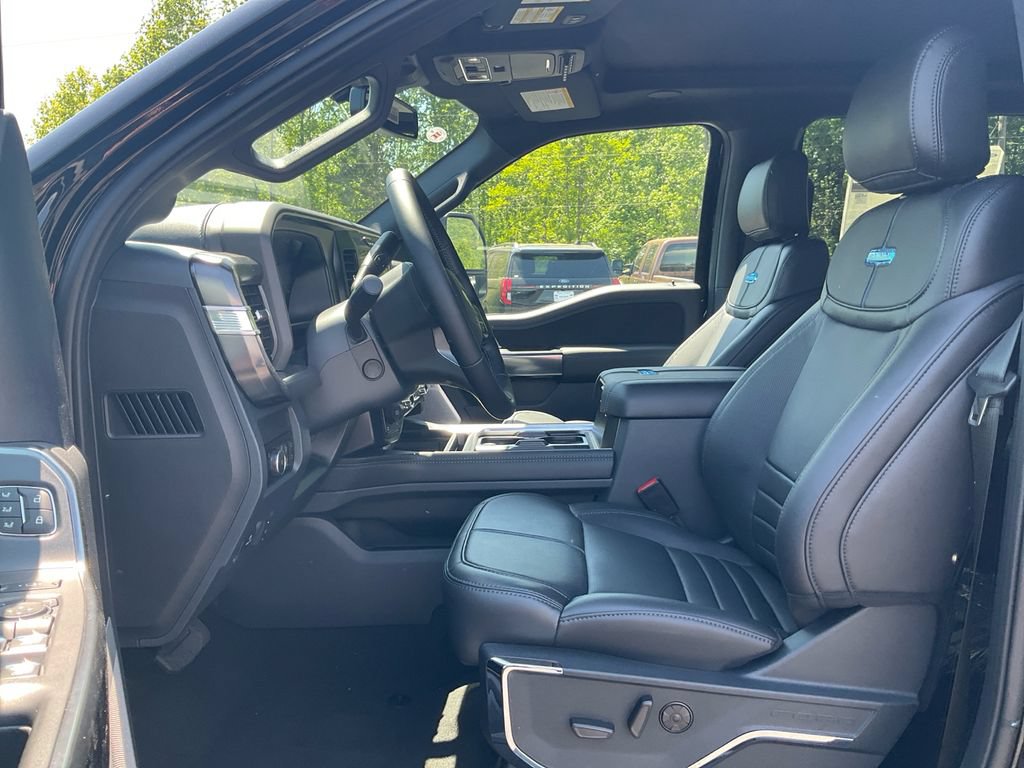 New 2026 Ford F250 Platinum AWD/4WD image 16