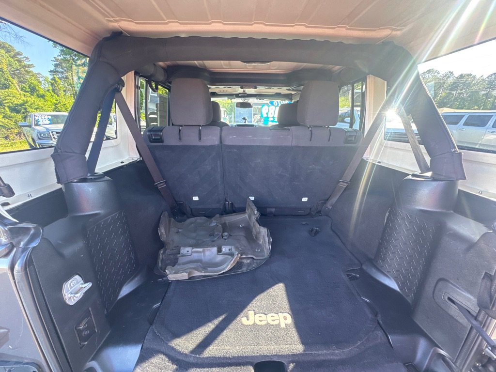 Used 2016 Jeep Wrangler Unlimited Sport w/ Quick Order Package 23S image 10