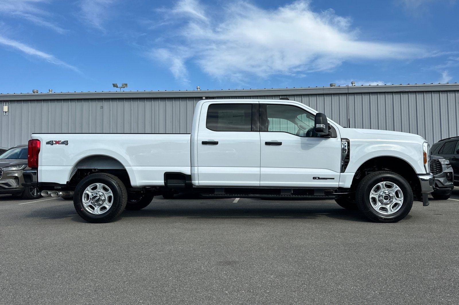 New 2026 Ford F350 XLT AWD/4WD image 2