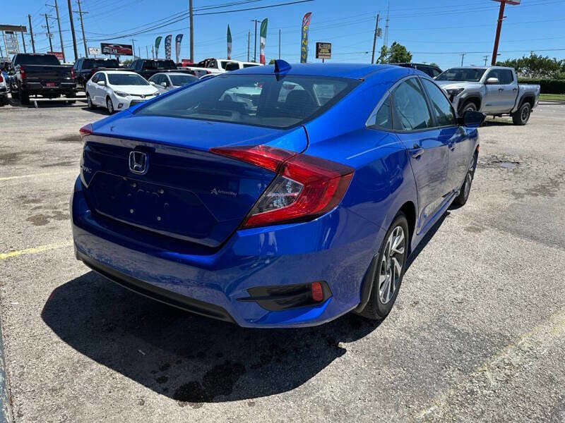 Used 2017 Honda Civic EX image 5