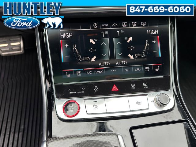 Used 2021 Audi S8 L AWD/4WD image 27