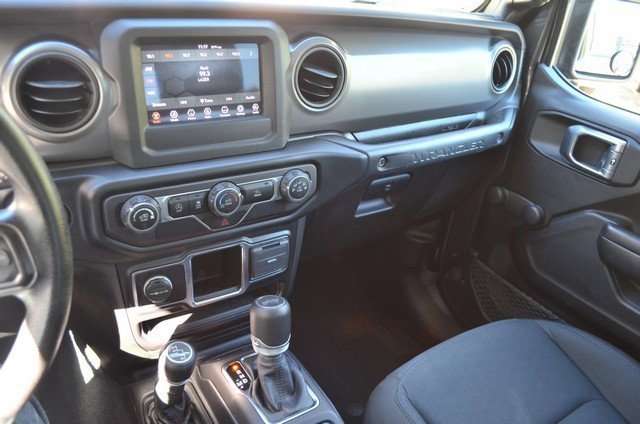 Used 2021 Jeep Wrangler Sport image 23