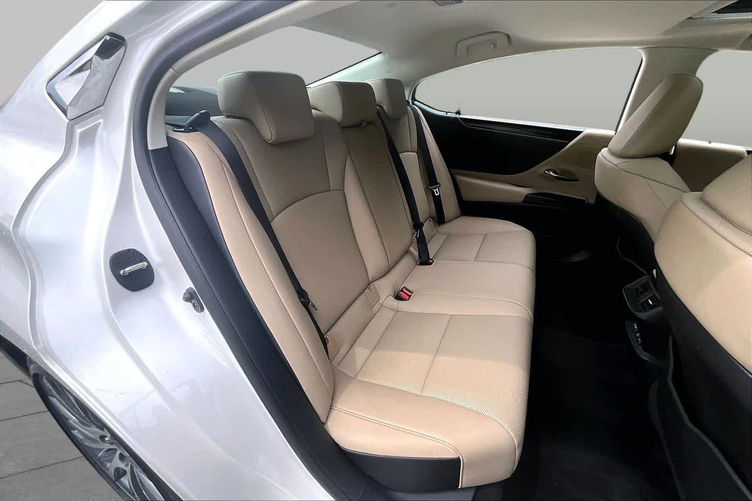Used 2021 Lexus ES 350 w/ Premium Package FWD image 21