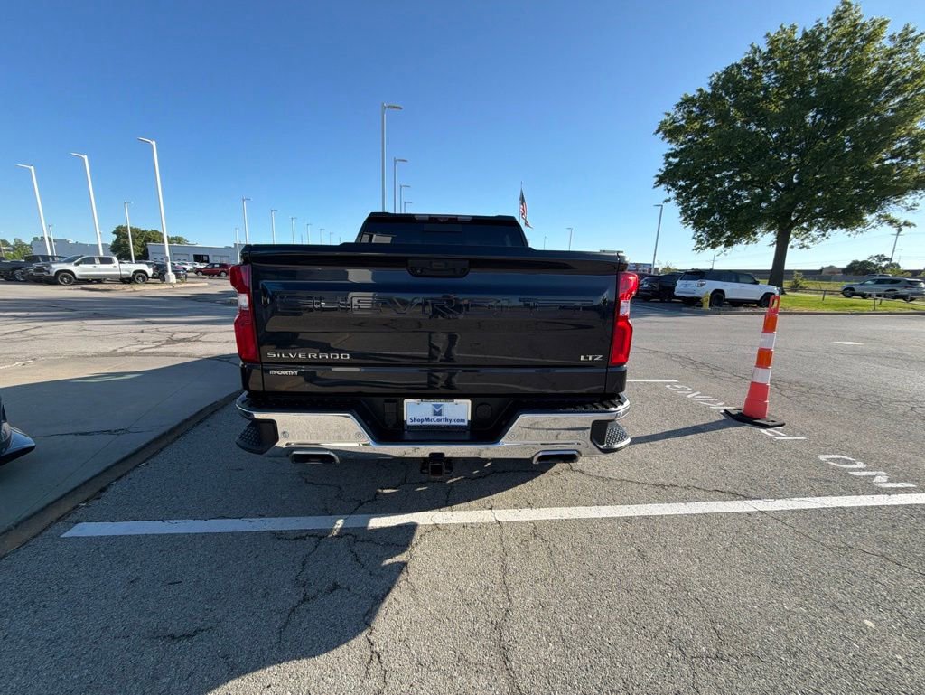 Certified 2022 Chevrolet Silverado 1500 LTZ AWD/4WD image 4