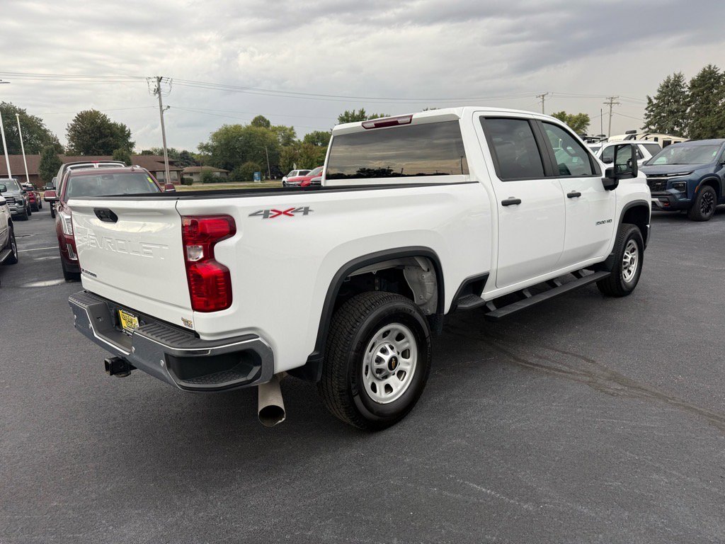 Used 2024 Chevrolet Silverado 3500 W/T image 5