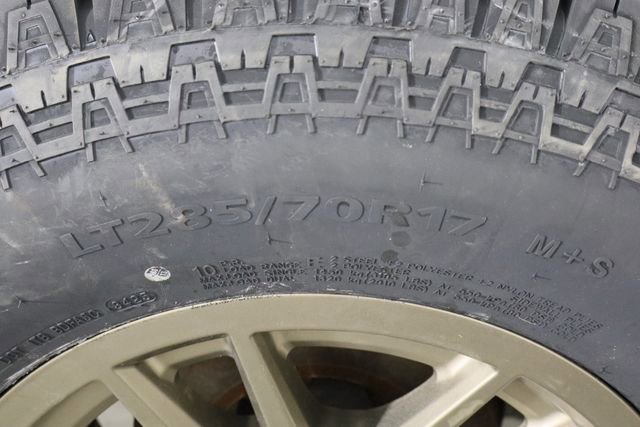 Used 2022 Toyota Tacoma SR5 w/ Technology Package RWD image 37