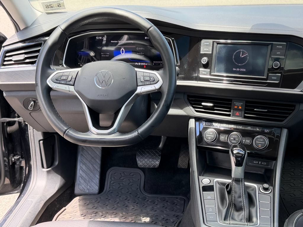 Used 2023 Volkswagen Jetta SE FWD image 20