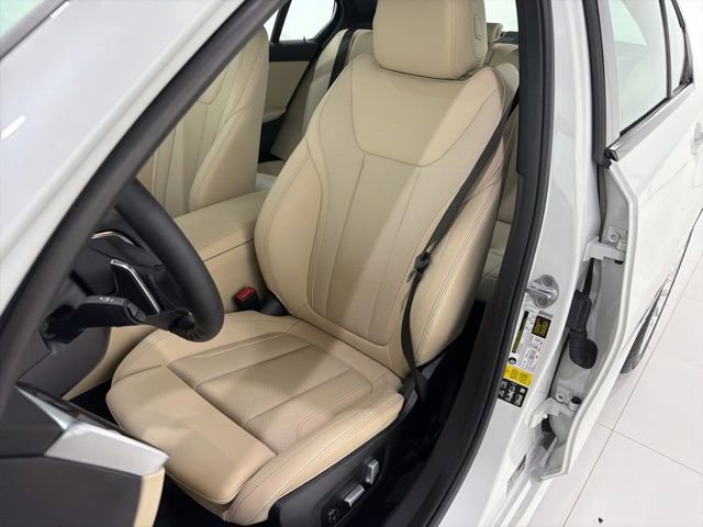 Certified 2023 BMW 330i xDrive Sedan w/ Premium Package AWD/4WD image 13