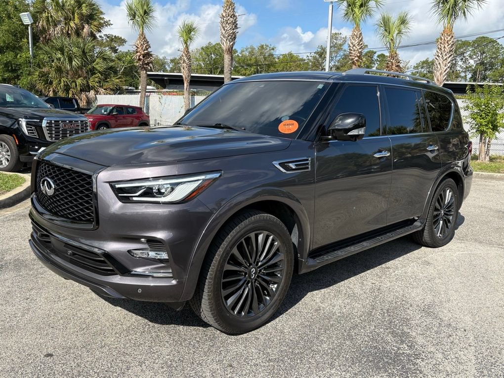 Used 2024 INFINITI QX80 Sensory RWD image 2