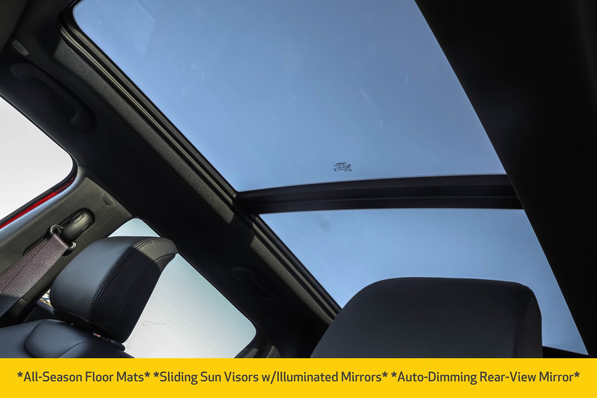 New 2025 Jeep Compass Latitude w/ Sun & Sound Group image 8