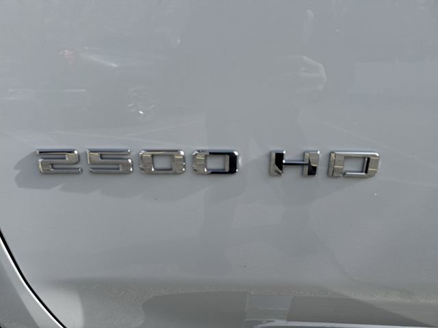 Used 2025 Chevrolet Silverado 2500 LT w/ Safety Package image 30