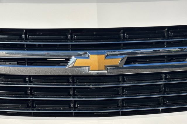 Used 2024 Chevrolet Suburban LT image 48