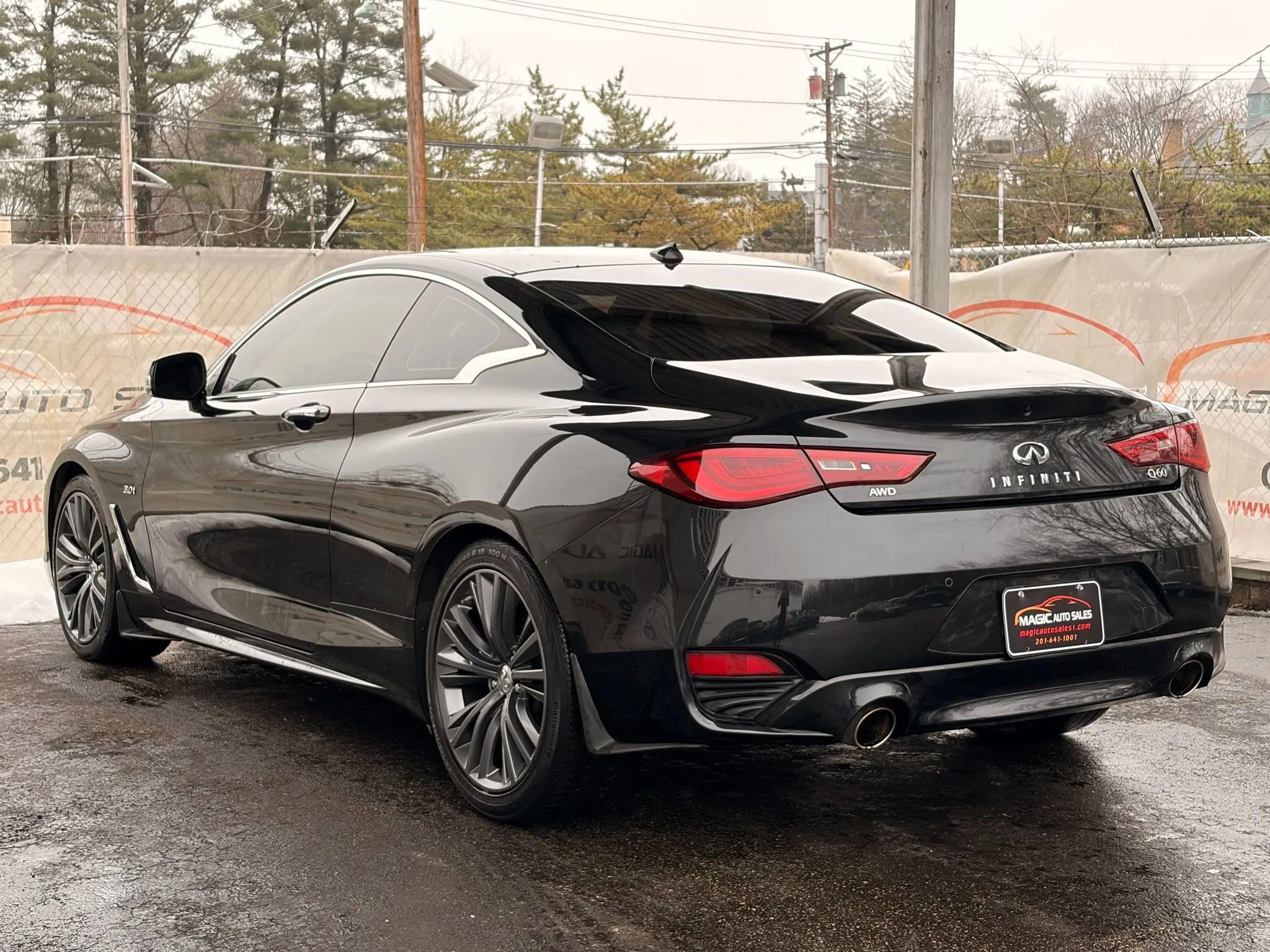 Used 2018 INFINITI Q60 3.0t Luxe w/ Sensory Package 3.0T Luxe image 58