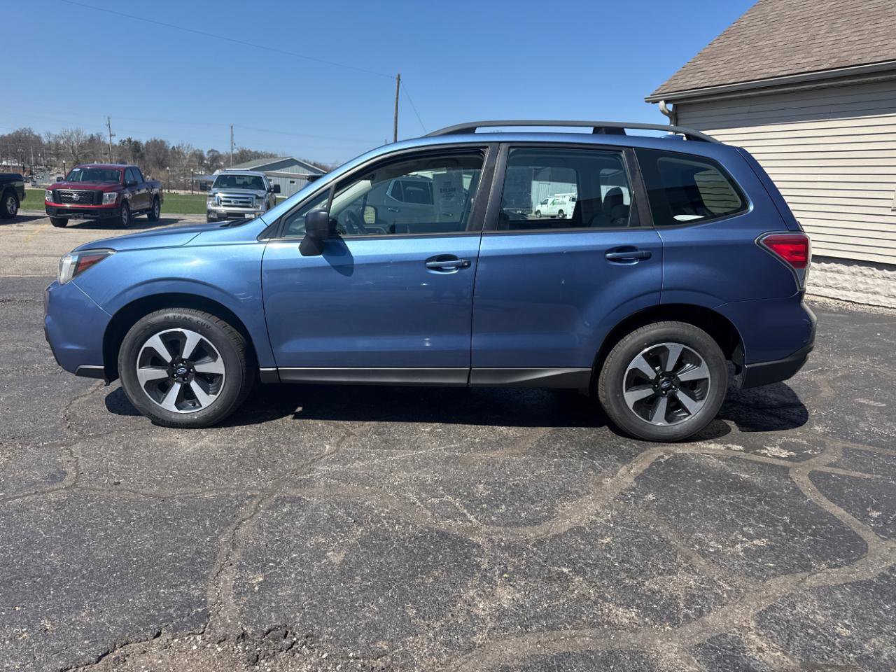 Used 2017 Subaru Forester 2.5i w/ Popular Package #2A image 3