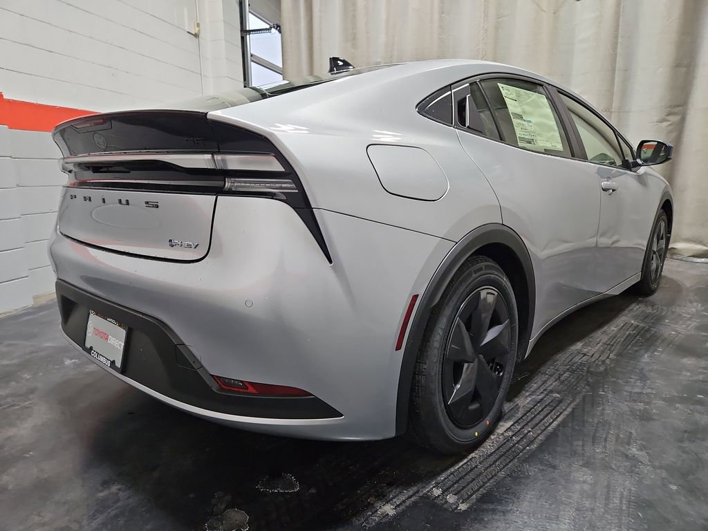 New 2026 Toyota Prius Plug-In Hybrid image 8