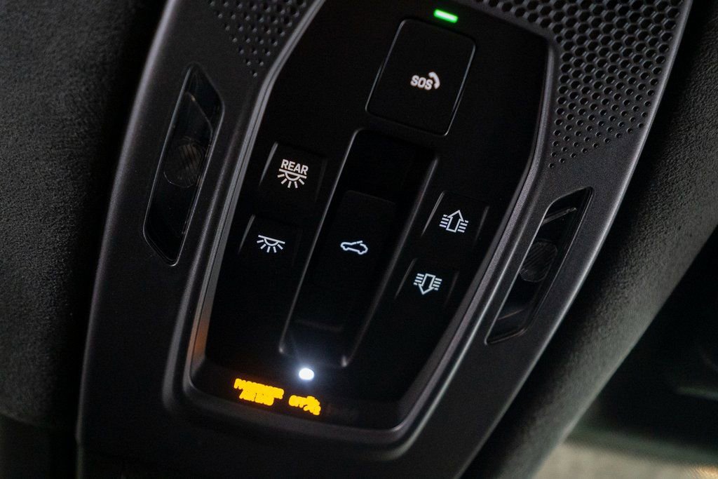 New 2026 Porsche Cayenne GTS image 38