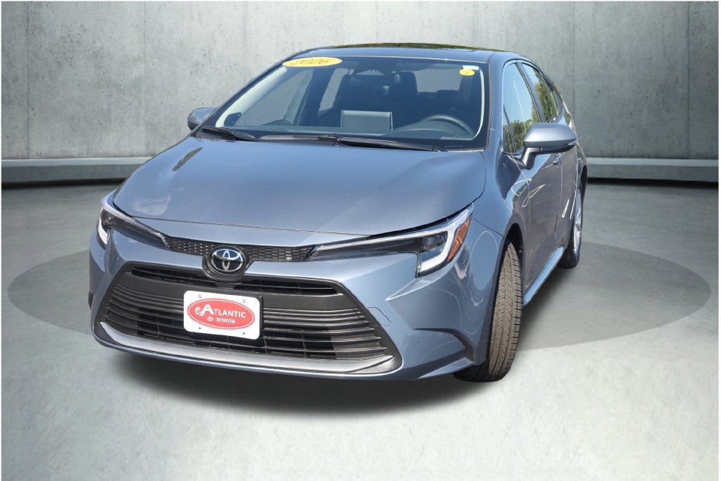 Used 2026 Toyota Corolla XLE FWD image 28