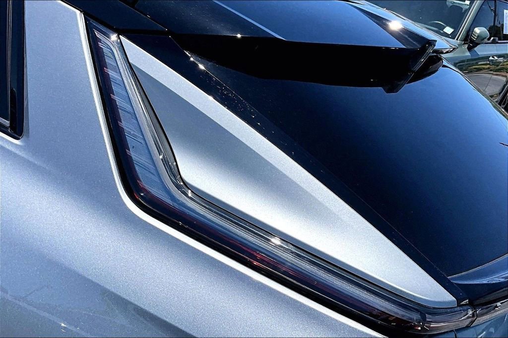 Certified 2025 Cadillac Lyriq Sport w/ LPO, Red Accent Package AWD/4WD image 23