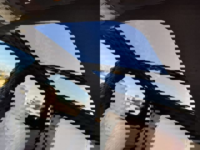 Used 2018 Cadillac XT5 Luxury w/ Driver Awareness Package image 23