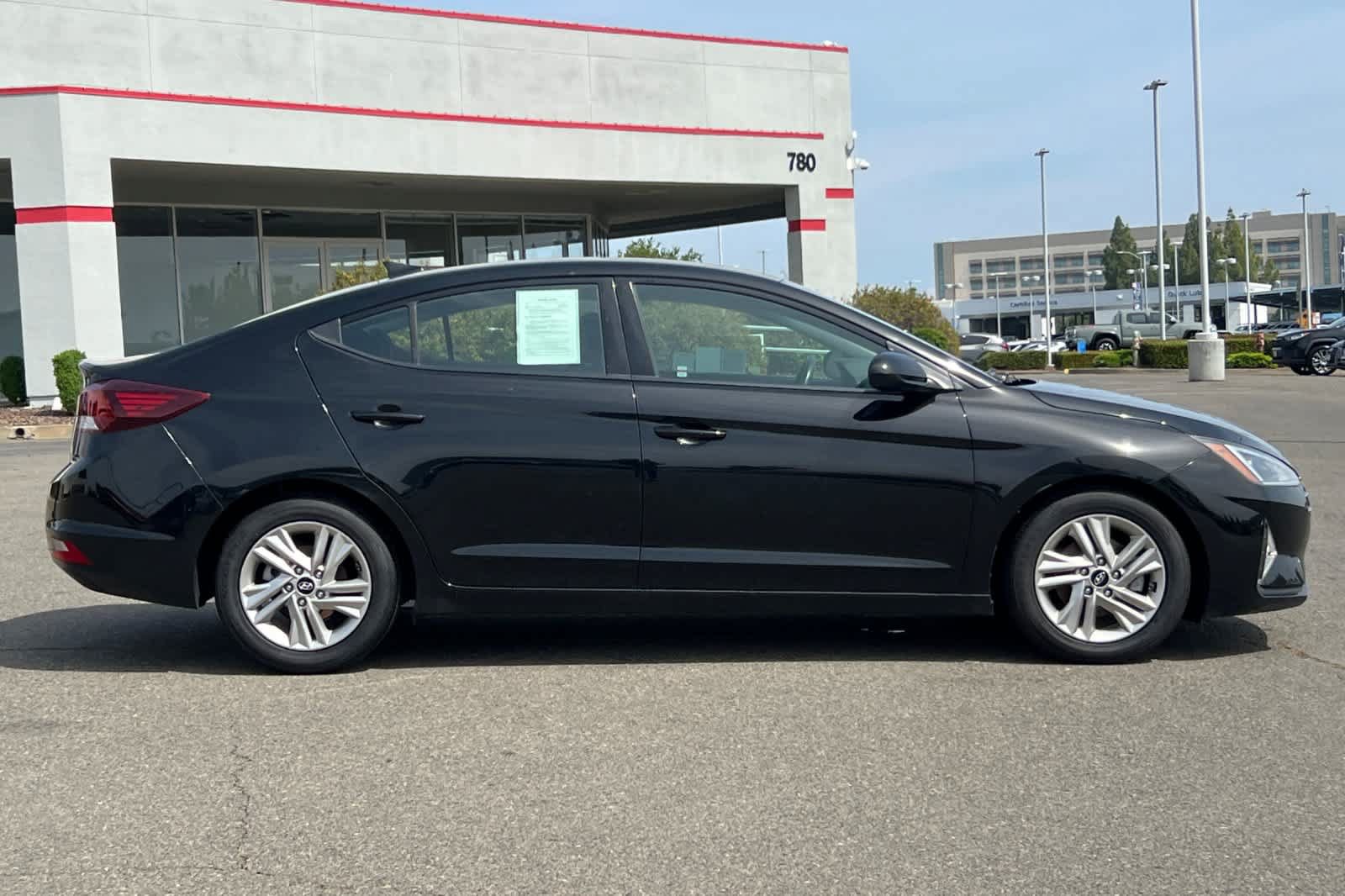 Used 2019 Hyundai Elantra Value Edition w/ Cargo Package FWD image 6