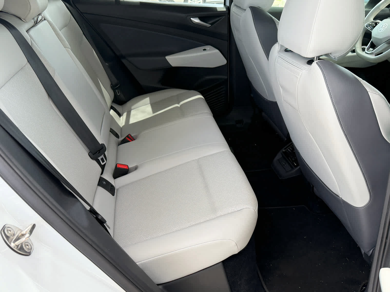Used 2021 Volkswagen ID.4 1st Edition RWD image 28