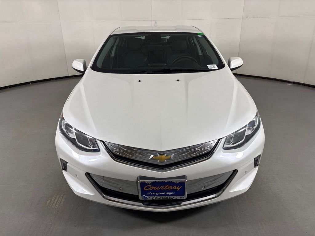 Used 2018 Chevrolet Volt Premier w/ Driver Confidence Package FWD image 3