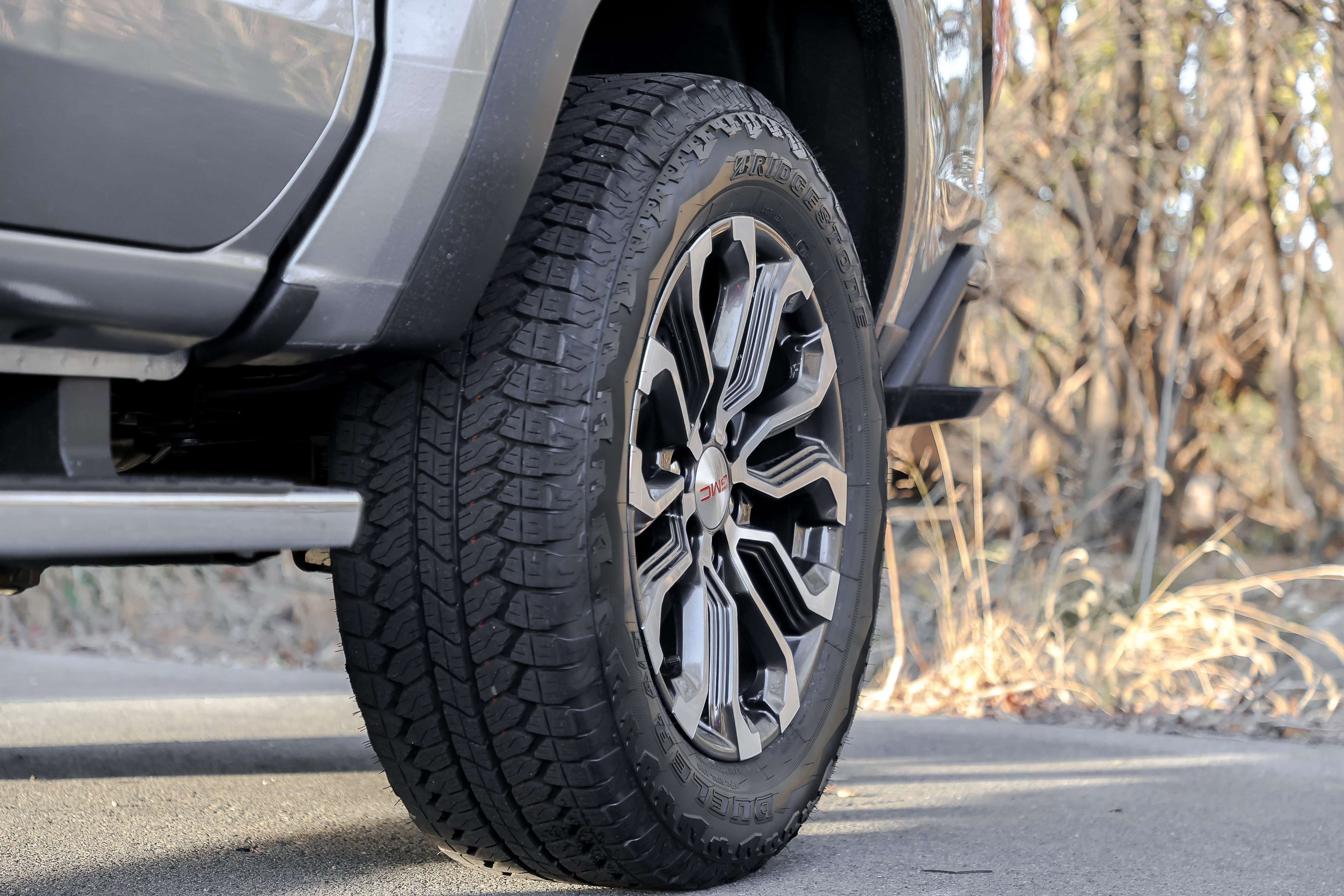 New 2026 GMC Canyon Denali image 4