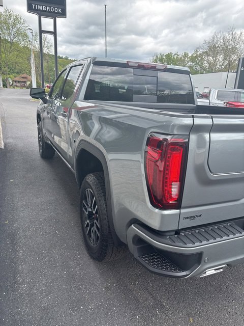 New 2026 GMC Sierra 1500 AT4 w/ Technology Package AWD/4WD image 14