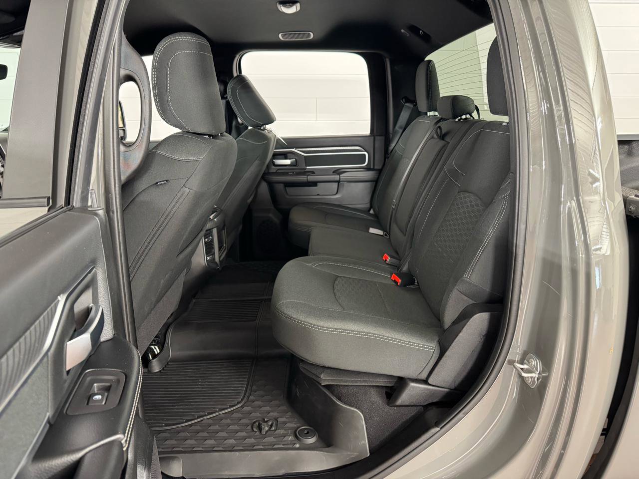 Used 2026 RAM 3500 Big Horn image 34