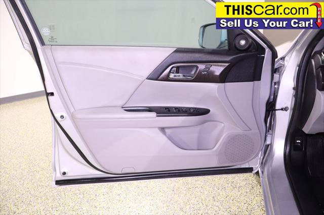 Used 2014 Honda Accord EX-L image 30