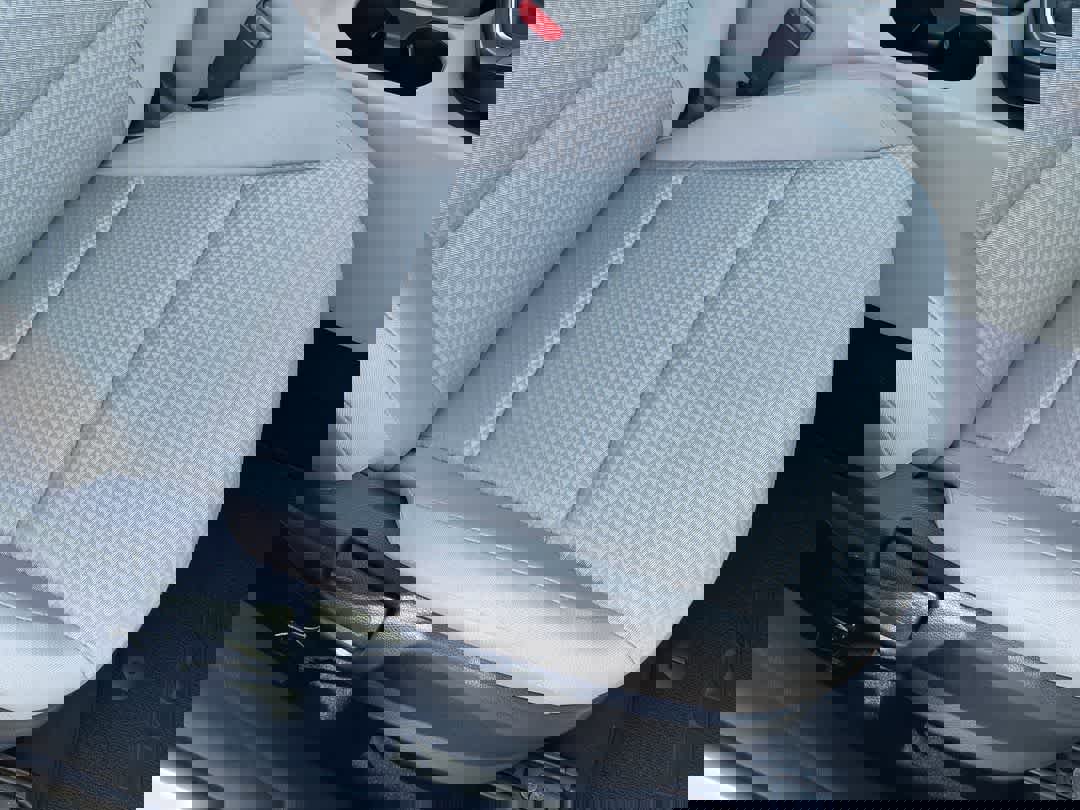 Used 2025 Kia Soul LX w/ LX Technology Package image 23