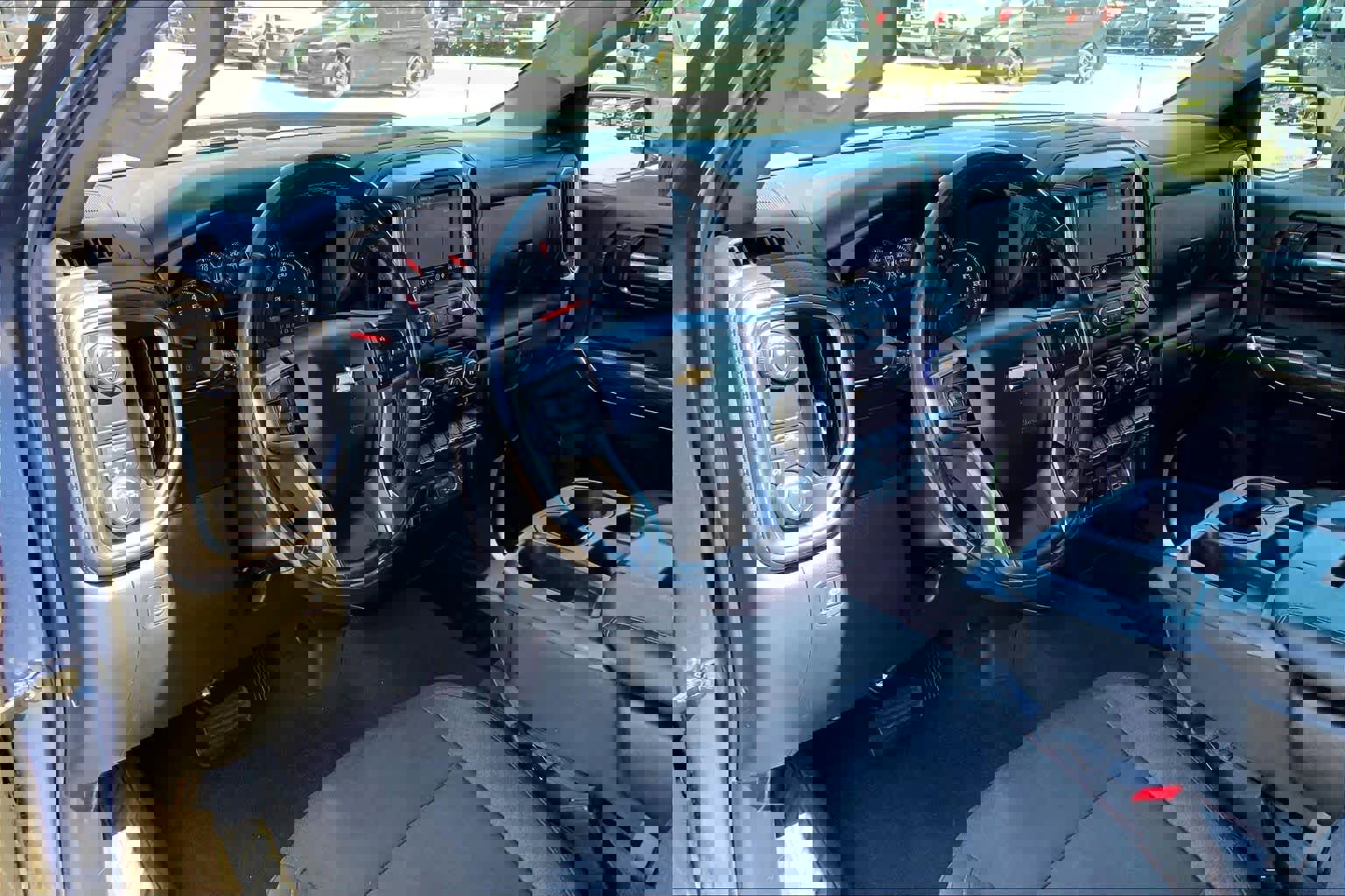 Used 2019 Chevrolet Silverado 1500 LT w/ Texas Edition image 16