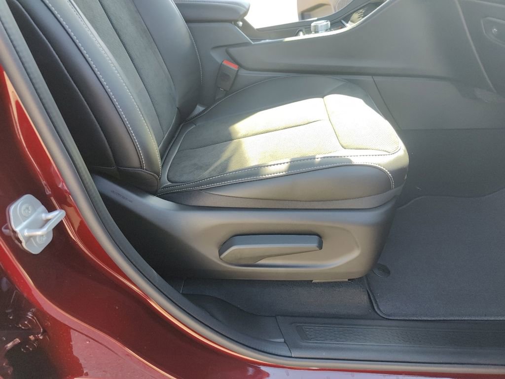 New 2025 Jeep Grand Cherokee 4WD image 33