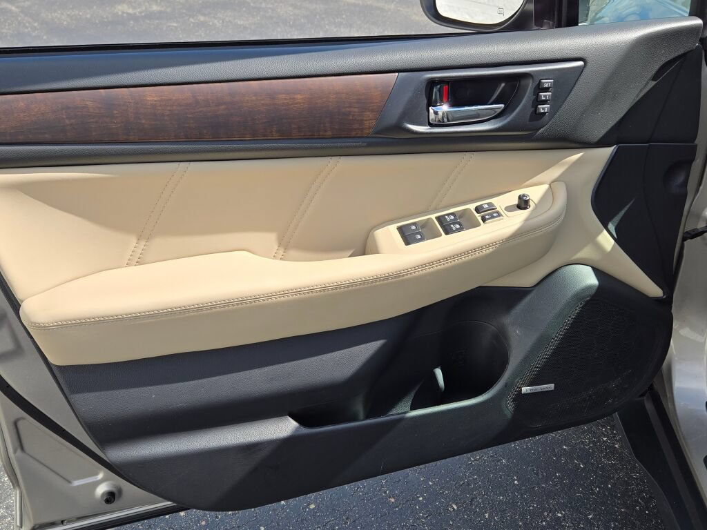 Used 2019 Subaru Outback 2.5i Limited w/ Protection Package #1 AWD/4WD image 23