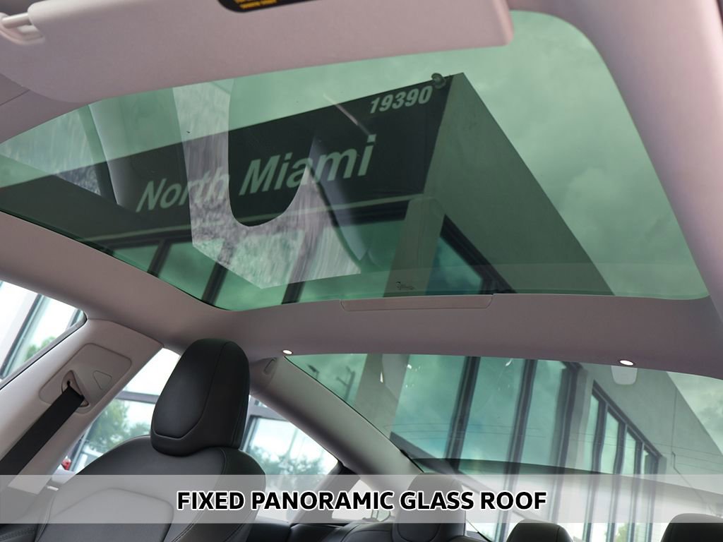 Used 2024 Tesla Model 3 Standard Range RWD image 5